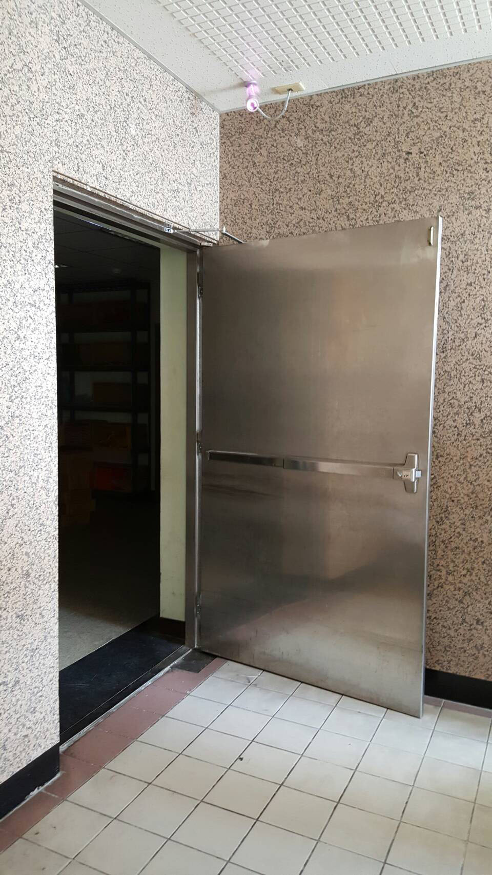 不銹鋼防火門